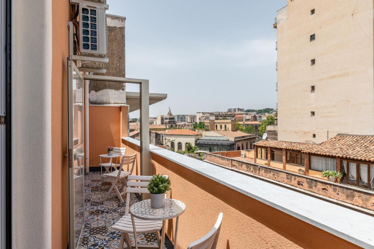 Catania Central Guest House - Rooms With Balcony المظهر الخارجي الصورة