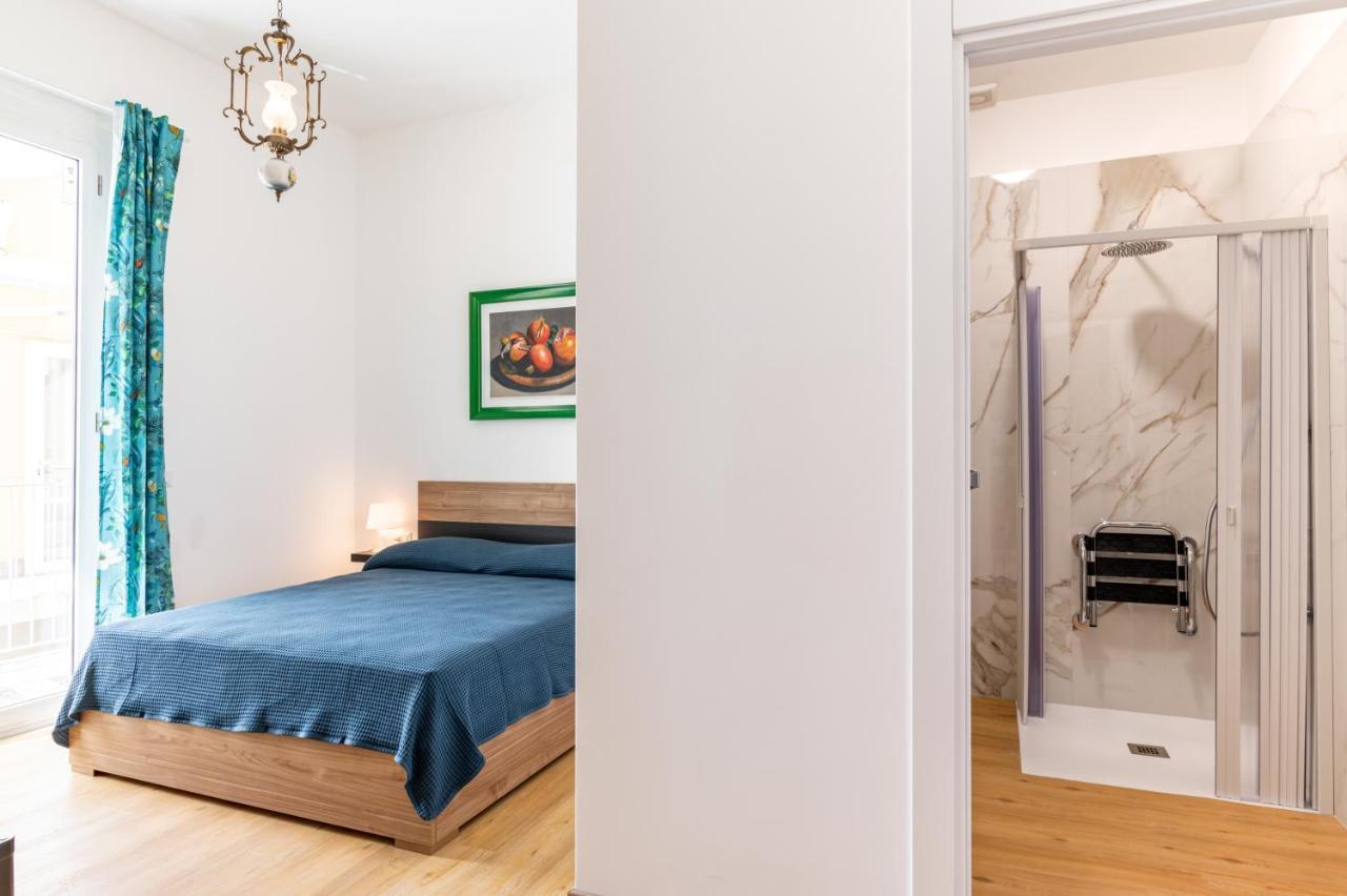Catania Central Guest House - Rooms With Balcony المظهر الخارجي الصورة