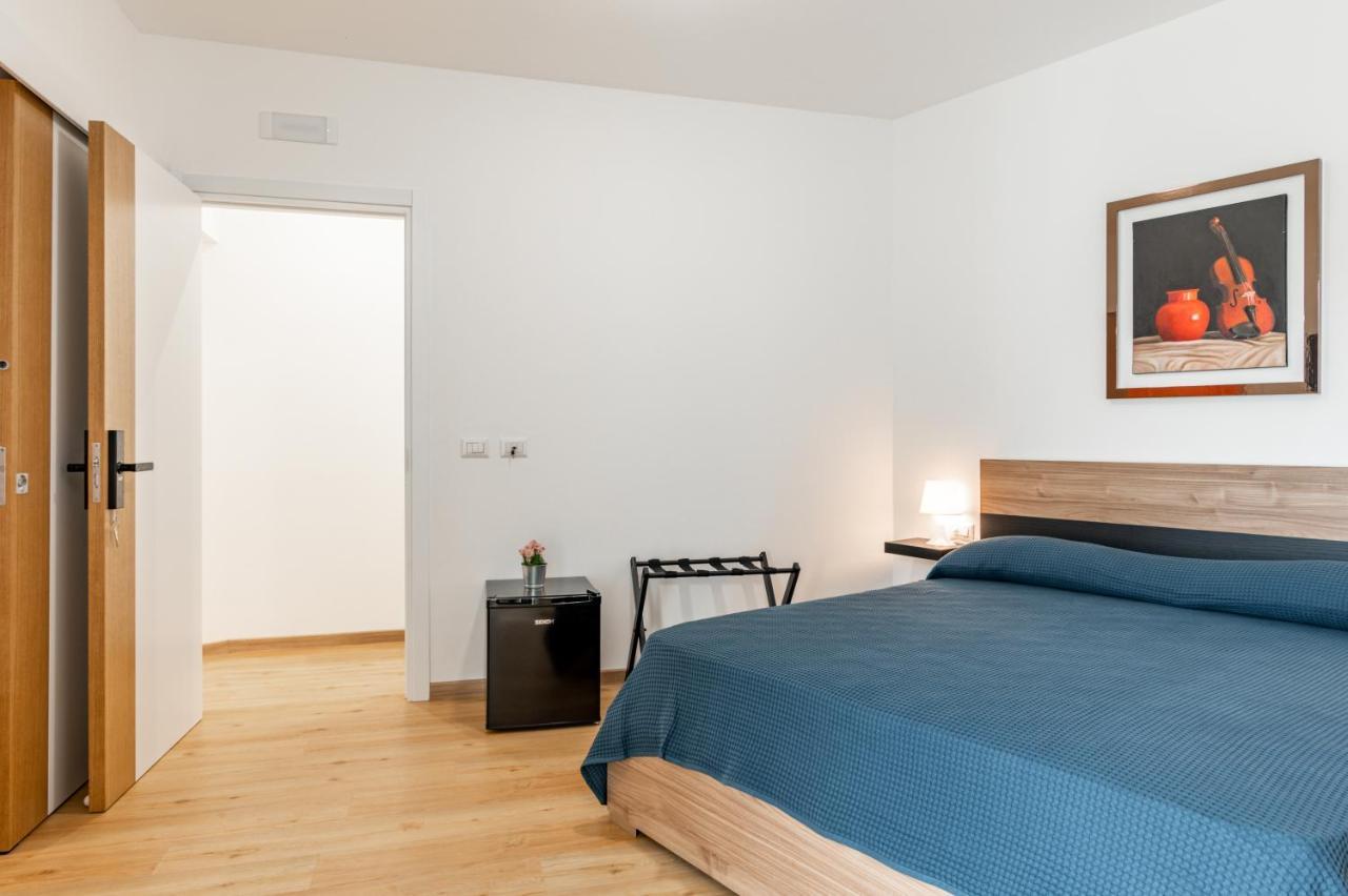 Catania Central Guest House - Rooms With Balcony المظهر الخارجي الصورة