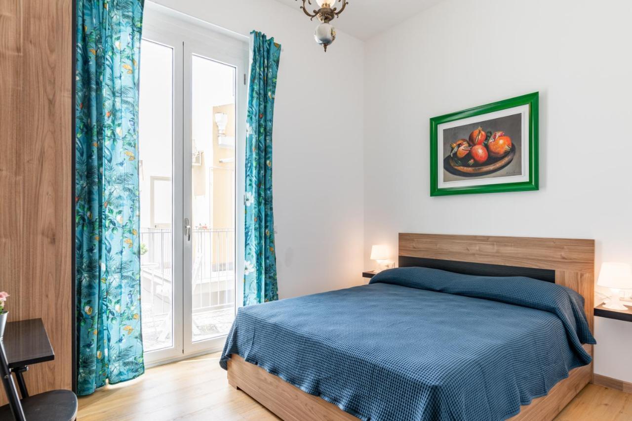 Catania Central Guest House - Rooms With Balcony المظهر الخارجي الصورة